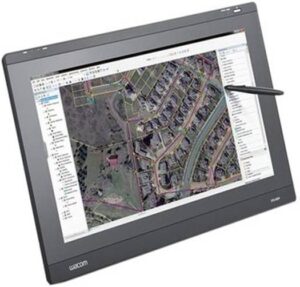 Wacom  21.5" Interactive Pen Display With a Battery Free Stylus Wide Viewing Angle, Built-in DVI-I, 2 USB Ports, 15 to 72° Incline For Use at The Best Angle, Free Pen With 512 Levels, Black | DTU-2231