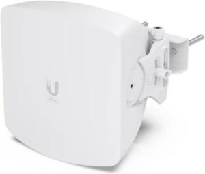 Ubiquiti Networks Wave AP UISP Outdoor Wi-Fi 6 Access Point, 60GHz Band, Up to 5Gb/s Speed, GPS & Bluetooth, 15 Clients, 30° Coverage & Up to 8km Range, IPX6,2.5GbE / 0G SFP+ /White | Wave-AP