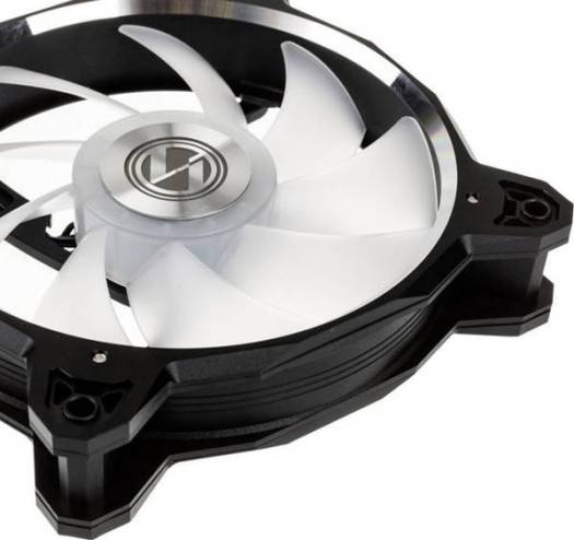 Lian Li BR 120 Digital RGB PWM Triple Pack Fan, 3x 120mm Fans with Remote Controller, Black | G99.12Q18P.R30B - Image 5